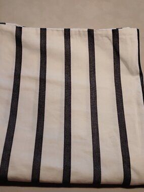 Kate Spade pillow case 26"x26"